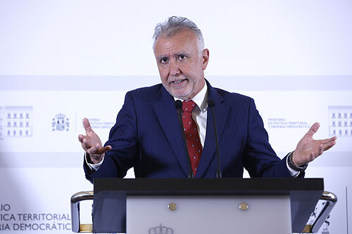 Aldama recopila pruebas contra Santos Cerd�n mientras se�ala al ministro Torres con un piso para actividades �ntimas