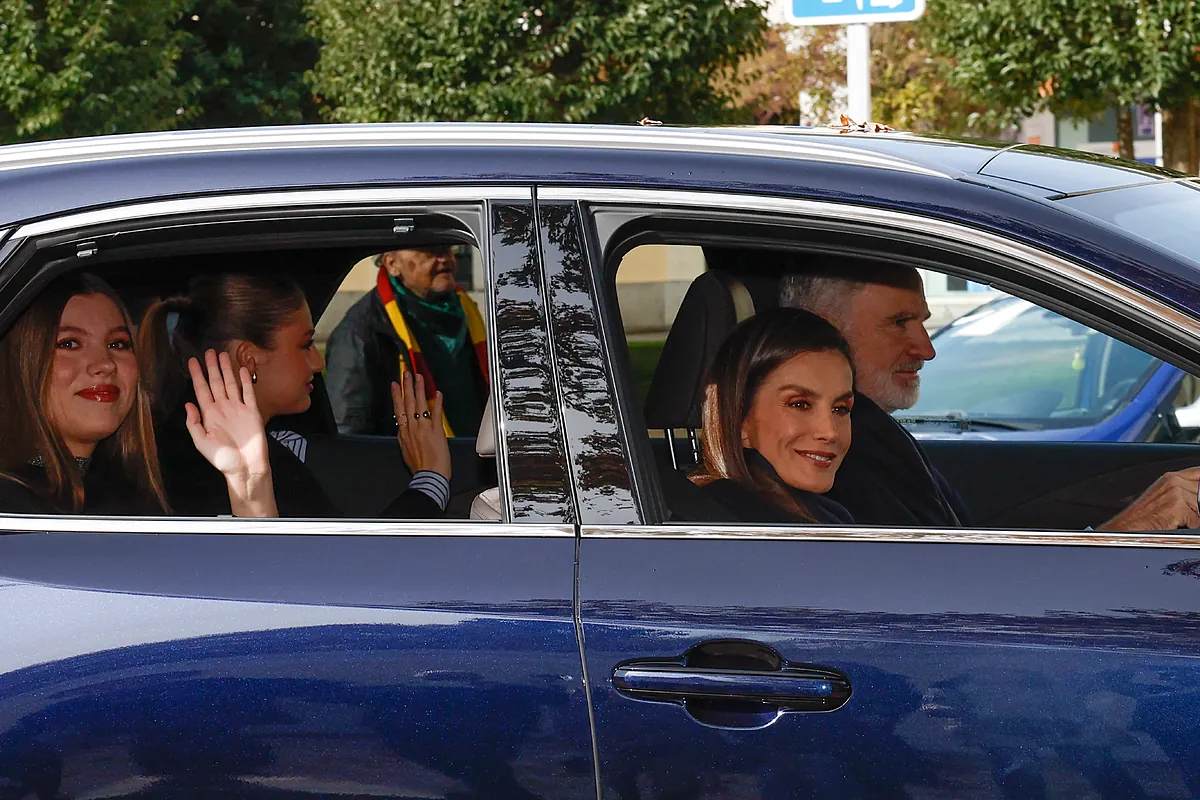 El detective de LOC: el plan bohemio de la princesa Leonor y la Reina Letizia en Matadero