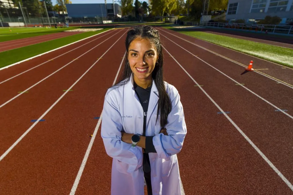 Lidia Sánchez-Puebla, la atleta premiada por investigar el alzhéimer en la retina de los ratones: "Las dos ruedas de mi vida son el deporte y la Medicina"