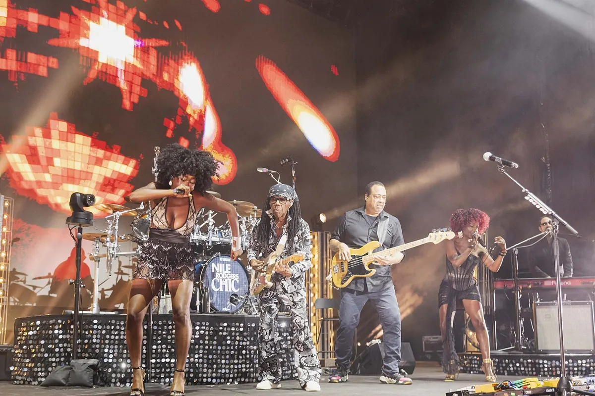 Nile Rodgers reivindica su legado en las Noches del Botánico