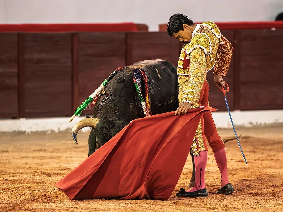 Oreja para Ignacio Garibay, al rescate del largo inicio de feria en Colmenar Viejo