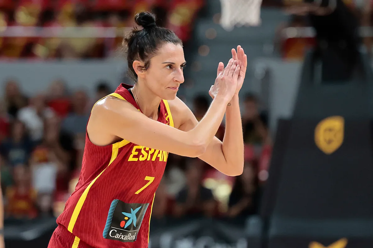 Alba Torrens, la estrella que guía a las 'novatas' en la cita mundialista