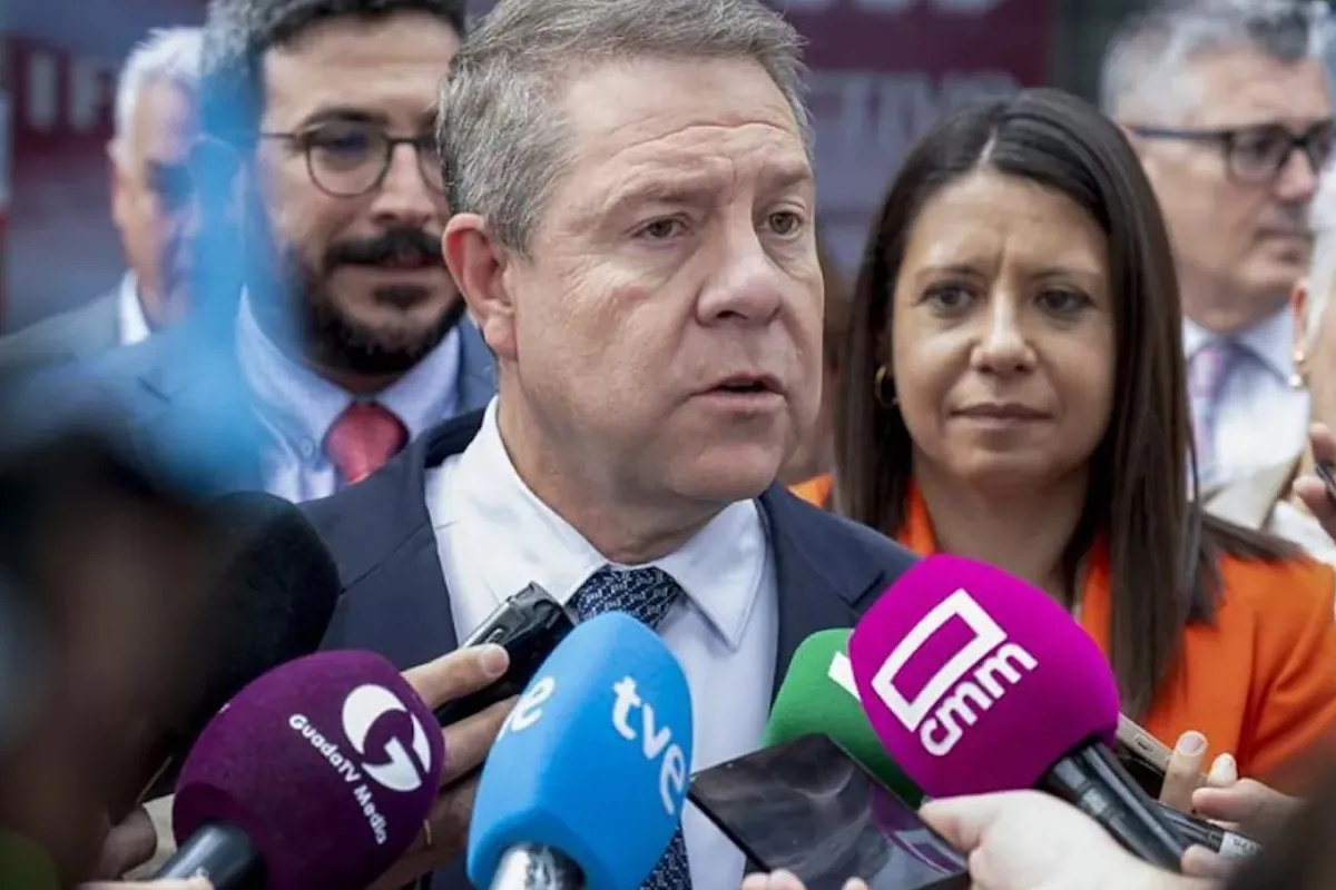 Emiliano García-Page: "O moción de confianza o elecciones"