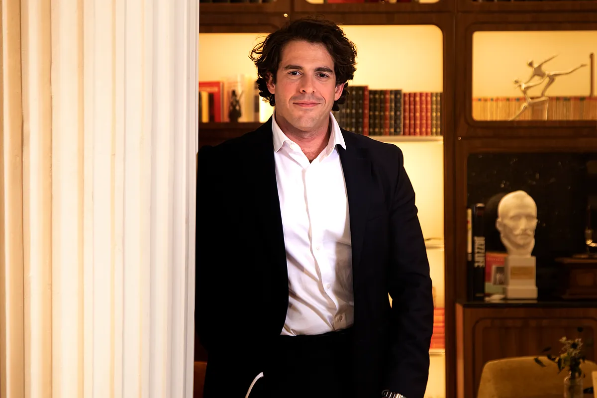 Dr. Aurelio Rojas, el cardiólogo con más de un millón de seguidores: "Comer a deshoras aumenta el riesgo de problemas de corazón"