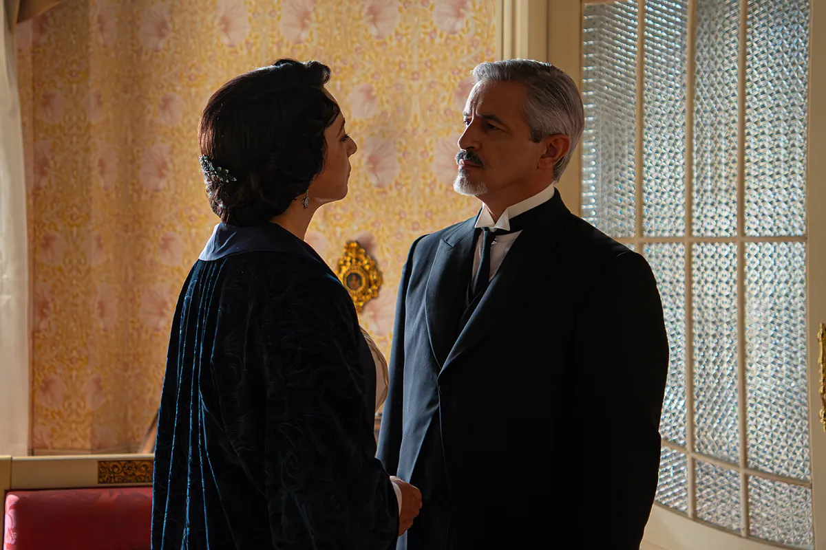 Avance de La Promesa, capítulo de hoy, viernes 29 de agosto: Leocadia le  pide a Cristóbal que destruya las cartas de amor | Series