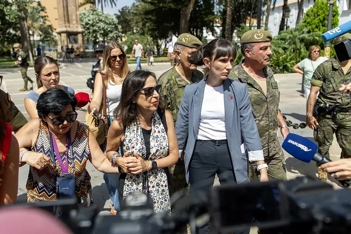 Robles avisa de que "Ceuta y Melilla no se tocan": "No son españolas, son españolísimas"