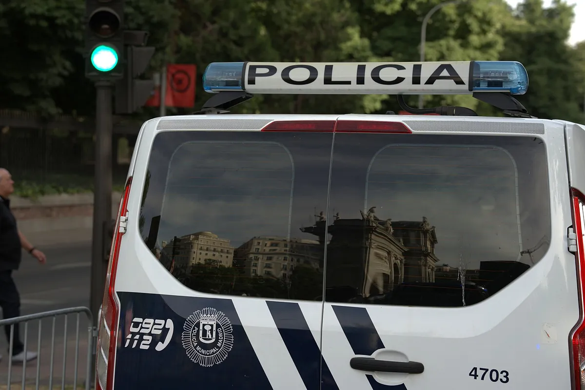 Dos detenidos tras una persecución a 180 km/h por la M-30 después de robar a una anciana en Fuencarral