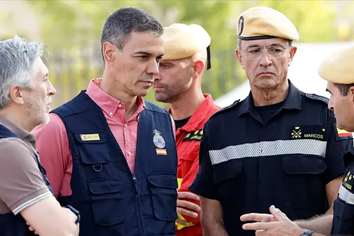 Sánchez entiende la "angustia" de los desalojados y pide "paciencia": "La prioridad es la seguridad, no hay decisiones políticas"