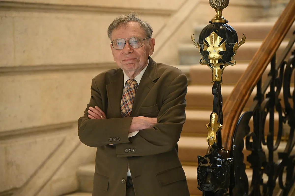 Carl Wunsch: Okyanusun Derinliklerinden İklimi Açıklayan Adam