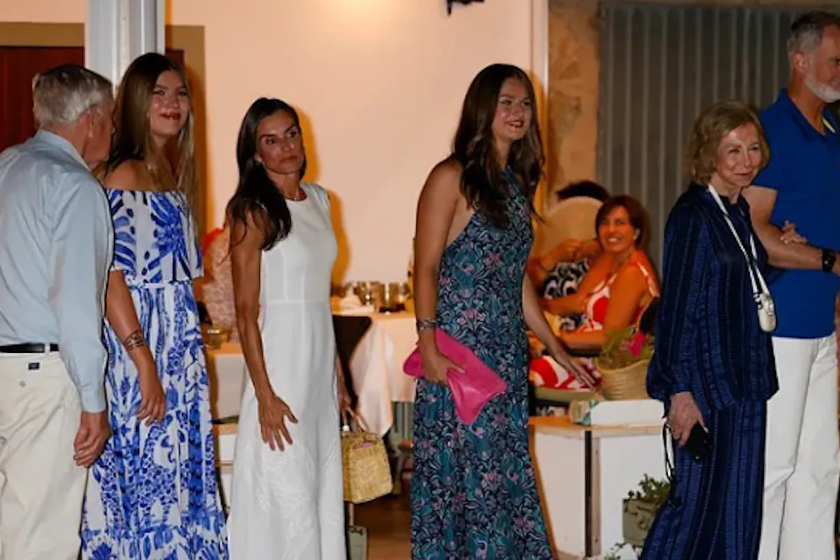 La familia real celebra la tradicional cena por Portixol ante una semana convulsa marcada por la actualidad