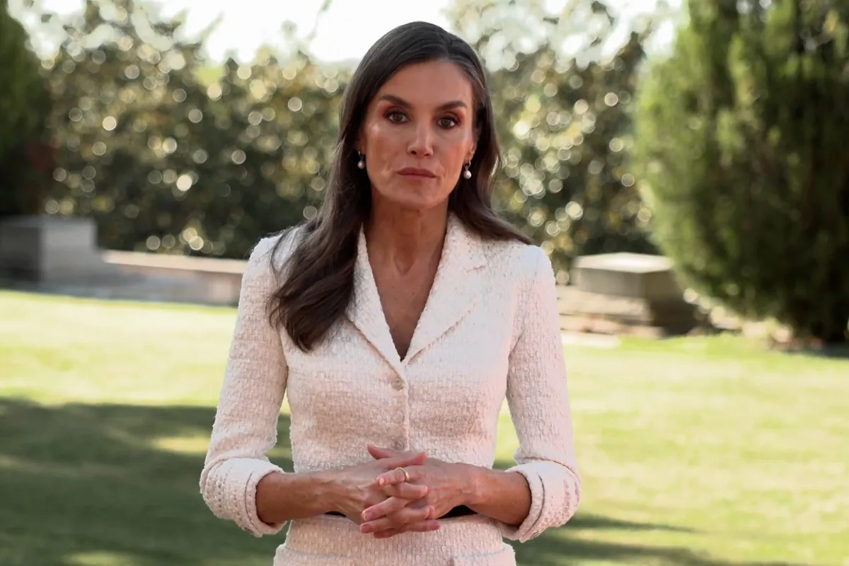 El rotundo mensaje de la Reina Letizia sobre "la moda" de los vapeadores