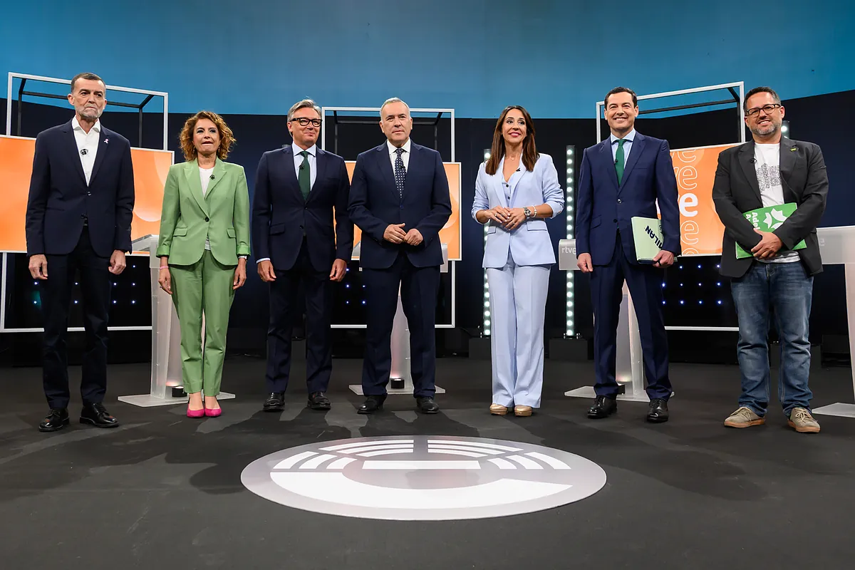 Un debate bronco para desmontar la Andalucía «de récord» de Moreno