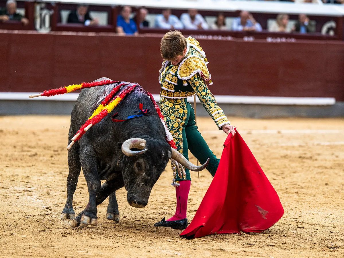 Victorino Martín celebra su cumpleaños con dos joyas de lujo en Las Ventas
