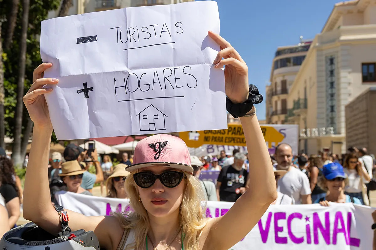El fenómeno de los alquileres turísticos se contiene: los límites regulatorios y el alquiler de temporada borran 60.000 viviendas en dos años