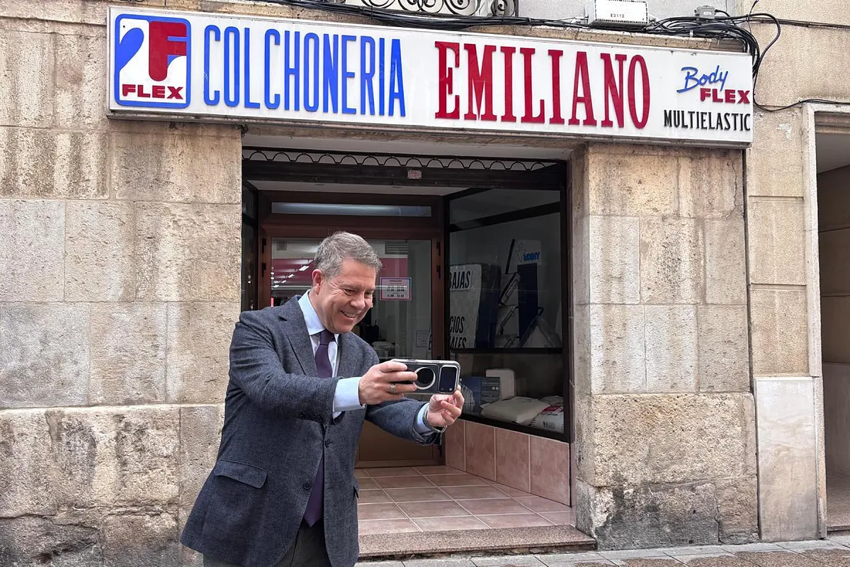 Page alaba el papel de los alcaldes frente a  la política llena de basura :  Responden con realismo, no con populismo barato 