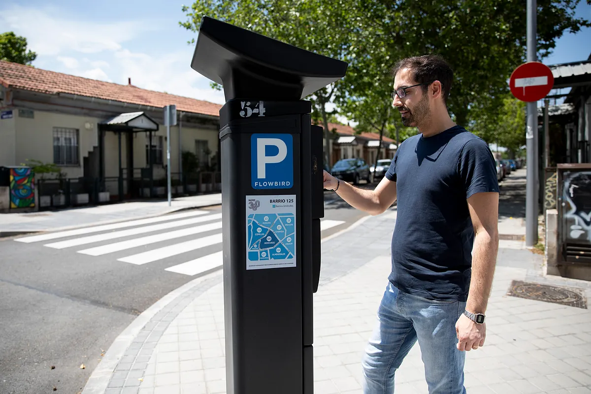 Los vecinos de Opañel y San Isidro votan si quieren el SER en sus barrios