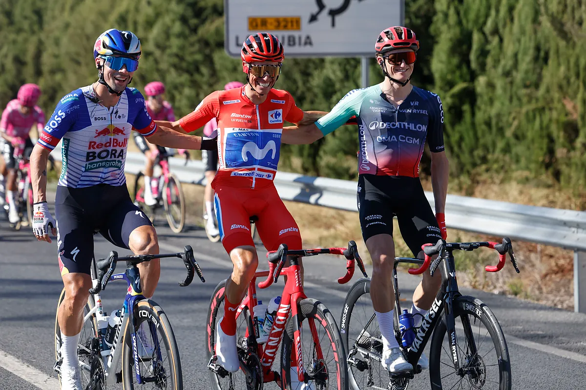 Enric Mas se corona y acaba con la sequía española más larga en la Vuelta