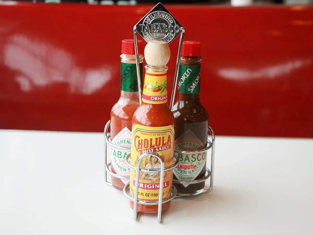 Los desconocidos beneficios de tomar tabasco en el desayuno: acelera el metabolismo, mejora la digestión y prolonga la sensación de saciedad