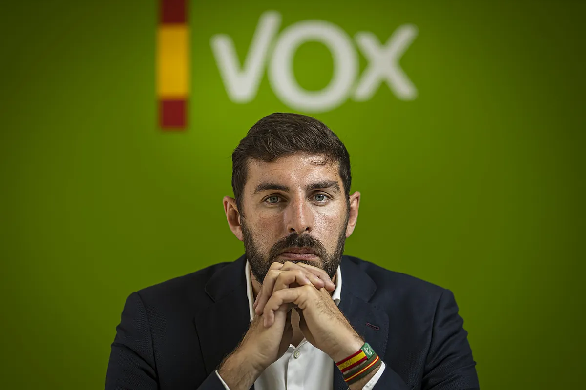 José Ángel Antelo (Vox): "En Murcia no había ninguna discrepancia con el PP en inmigración hasta que irrumpió Feijóo" | España