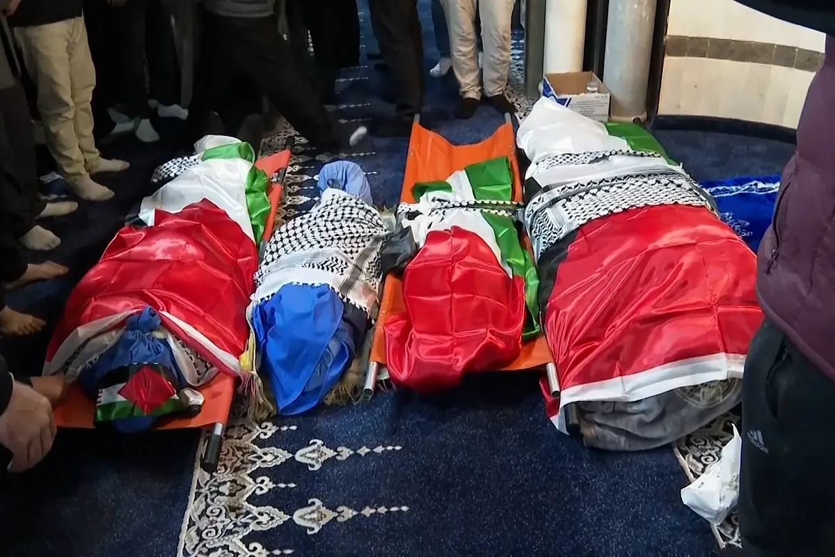 Israel asesina a dos niños y a sus padres en Cisjordania