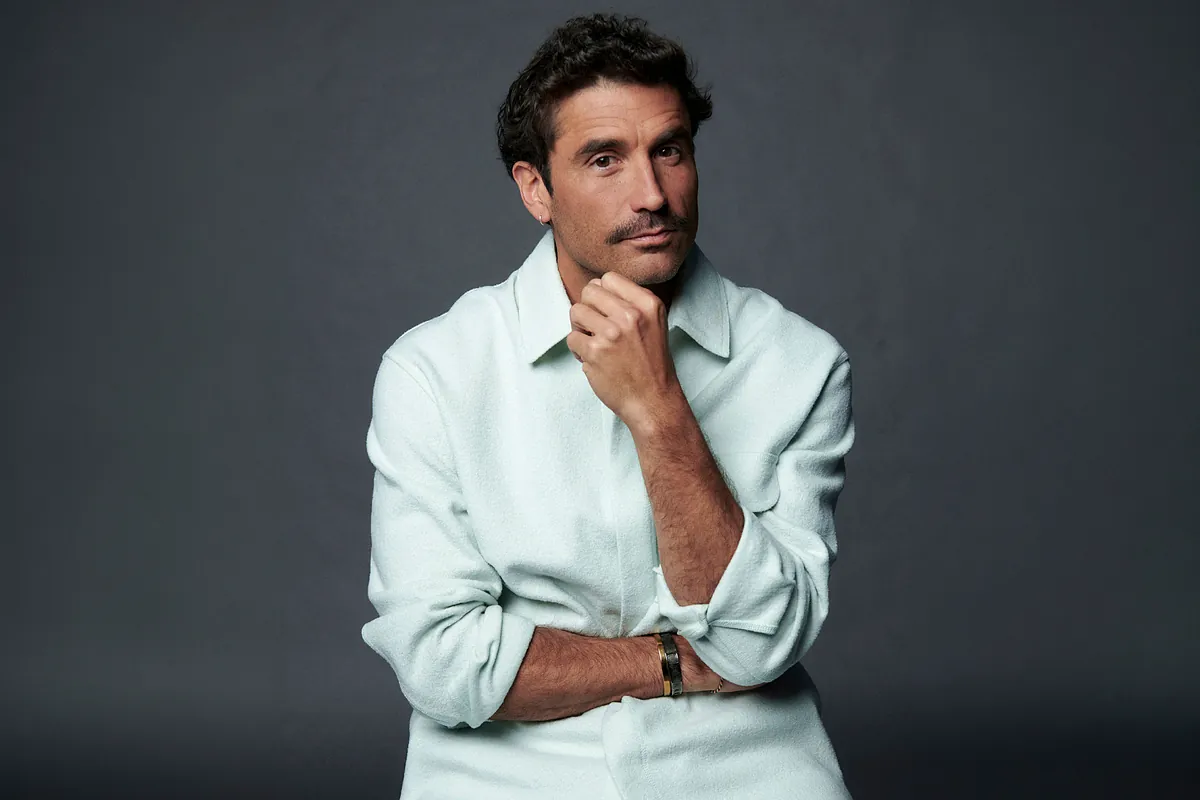 Álex García, actor: "Filtro mucho lo que leo en la prensa por mi propia salud"
