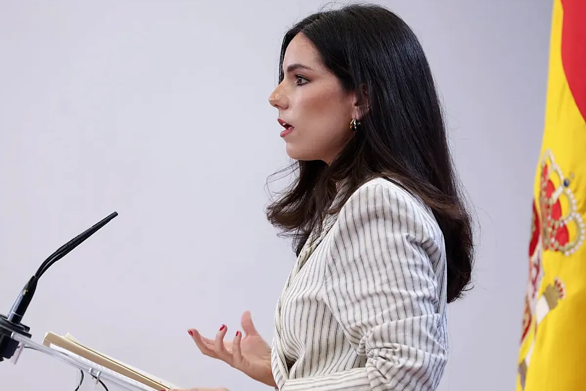 La tensión entre PP y Vox hace peligrar posibles pactos en Aragón y Castilla y León: "No nos fiamos del PP"