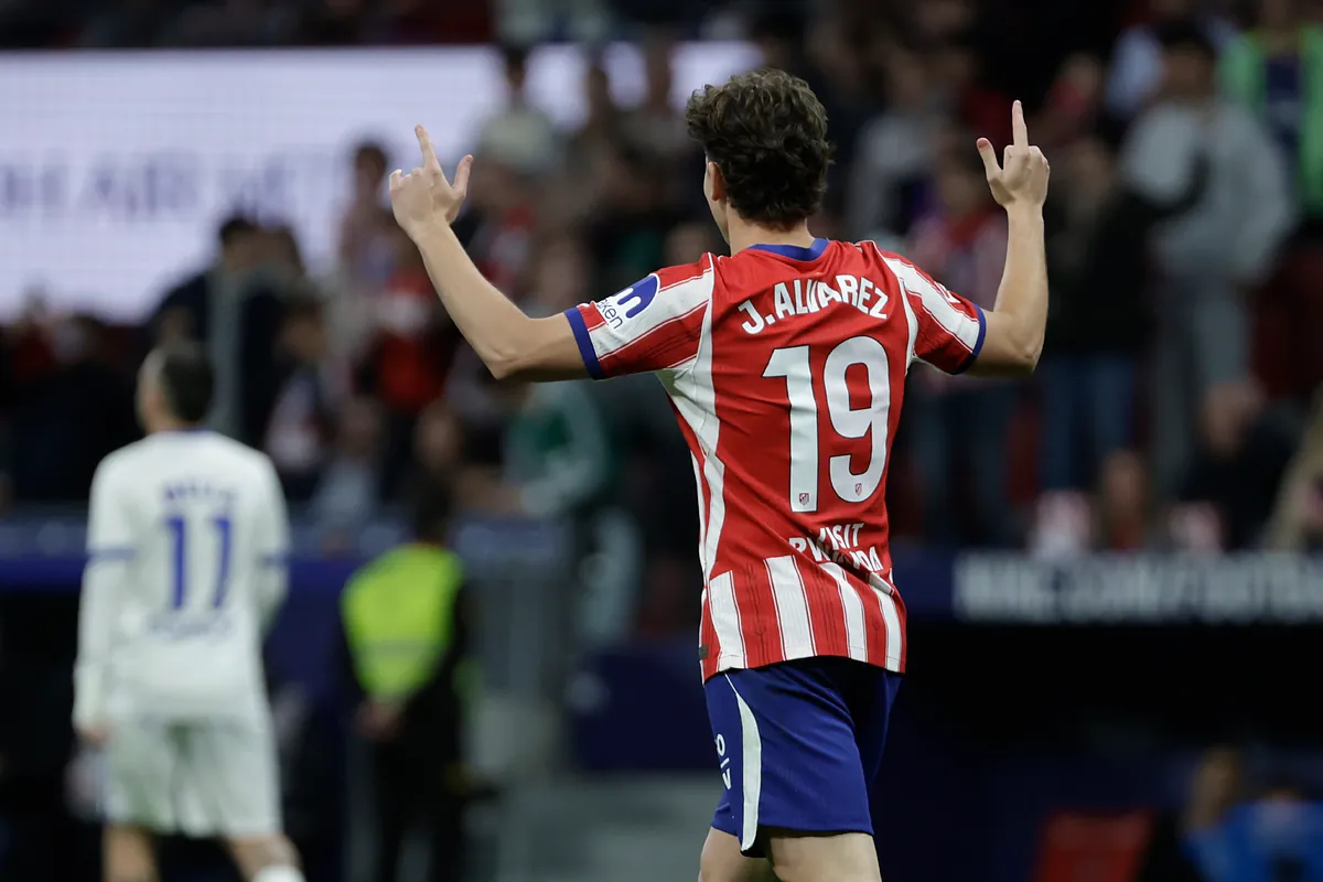 Julián también marca en Liga y da la victoria al Atlético frente al Dépor