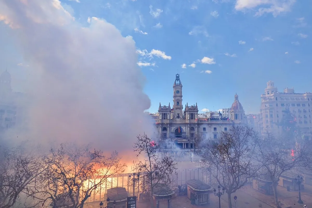 Mascletà de hoy, lunes 16 de marzo, en las Fallas de Valencia 2026: hora, pirotecnia y dónde ver por TV y online