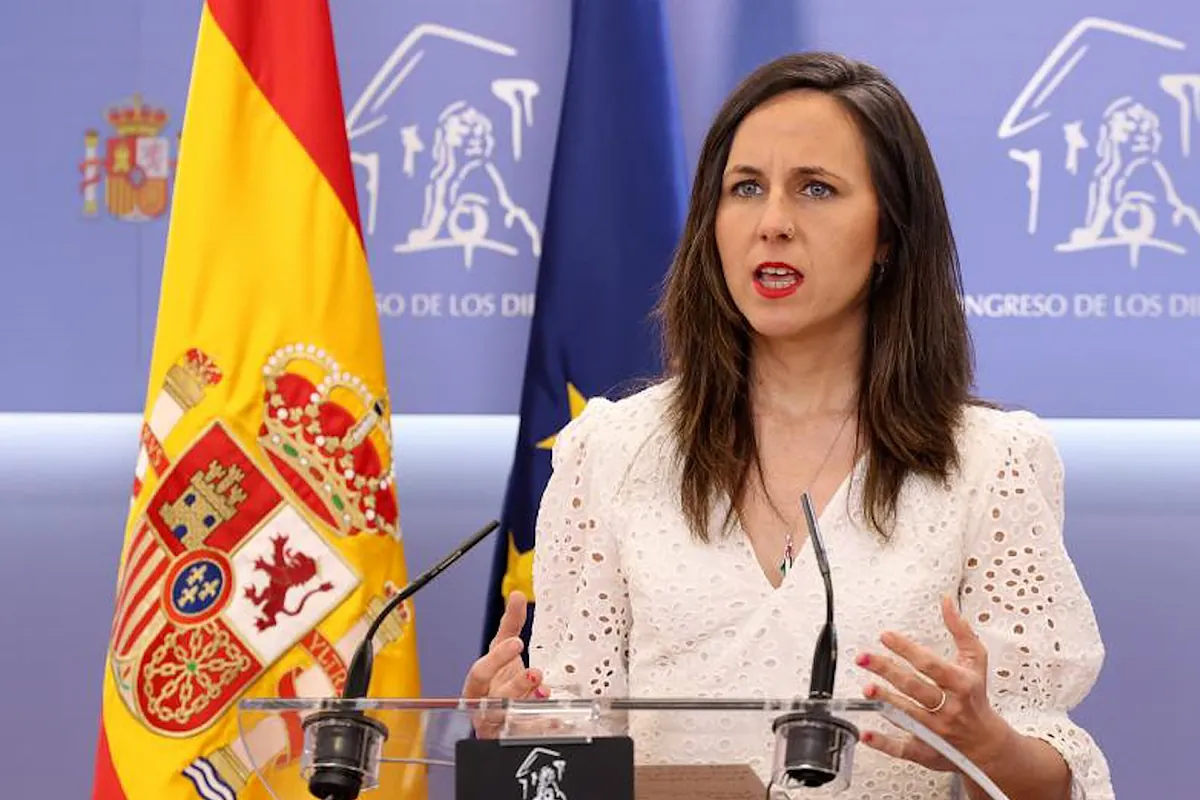 Belarra dice que el auto de Zapatero "pinta feo" y cree que al Gobierno "se le está poniendo cuesta arriba"