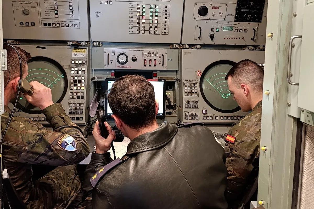 Robles asegura que "hay lanzamientos diarios" en la la base turca de Incirlink