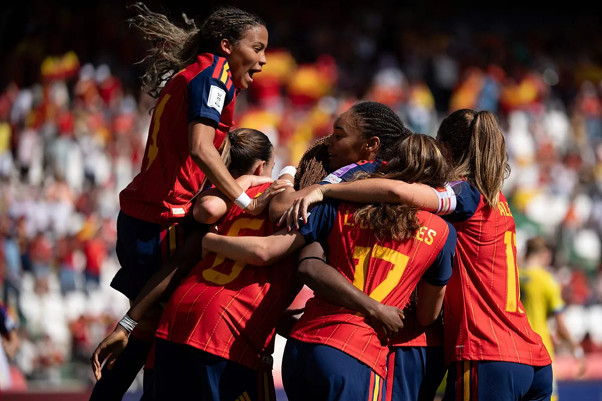 Spain Women’s Team Dominates with 5-0 Victory After Second-Half Offensive Surge