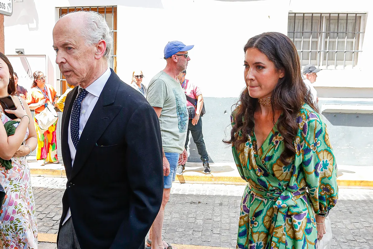 Felipe Benjumea celebra la boda de su hija sin pagar los 14,5 millones que le debe a su primo