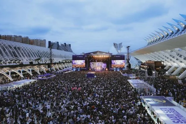 El Festival de Les Arts suspende su segunda jornada al incumplir la ordenanza de ruido