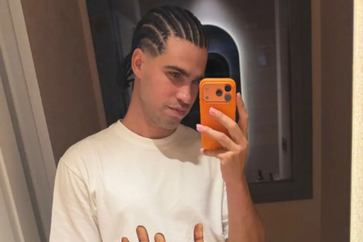 Carlos Alcaraz cambia de look otra vez: las trencitas antes de volver a las pistas