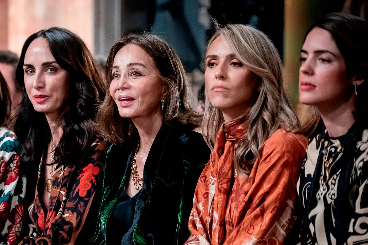 Isabel Preysler eclipsa la presencia de la discreta Alejandra Gere