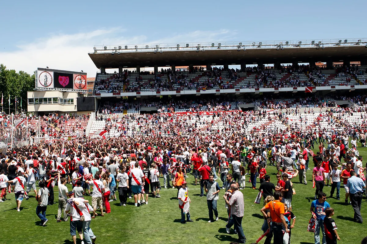 El Estadio de Vallecas contará con pantallas gigantes para ver al Rayo en la final de la Conference League