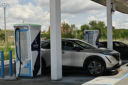Ya hay 53.072 puntos de recarga para coches el�ctricos.... y otros 16.340 instalados pero inactivos