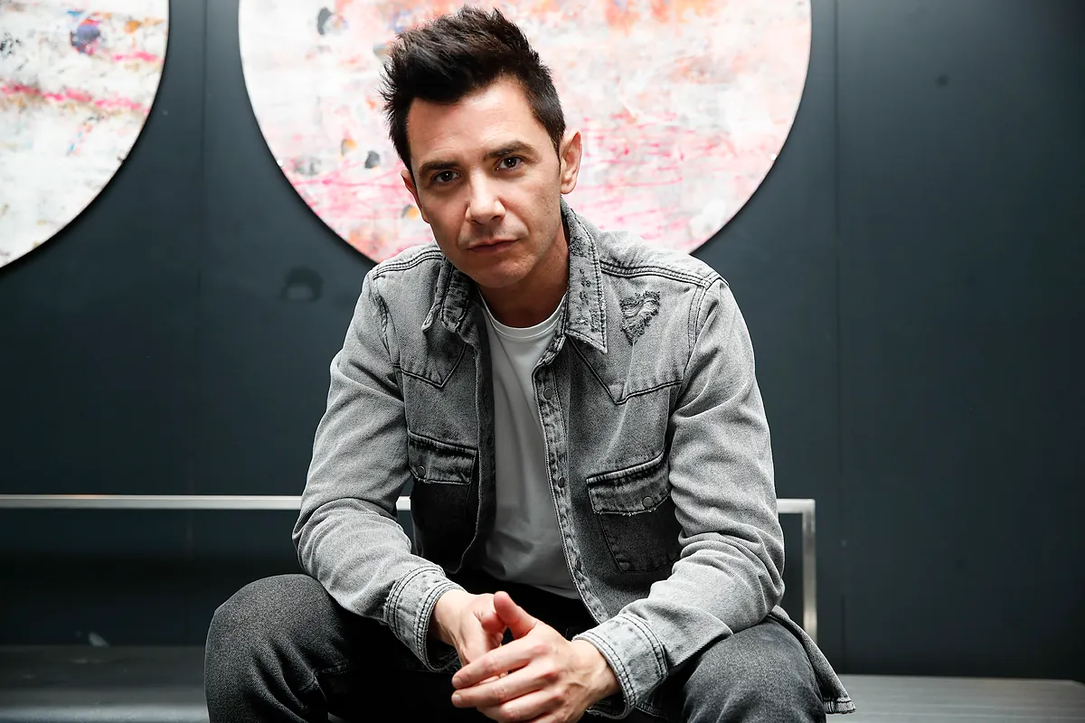 Qué fue de estos cantantes que triunfaron hace 25 años, cuyos éxitos has cantado mucho y de los que ahora se sabe poco