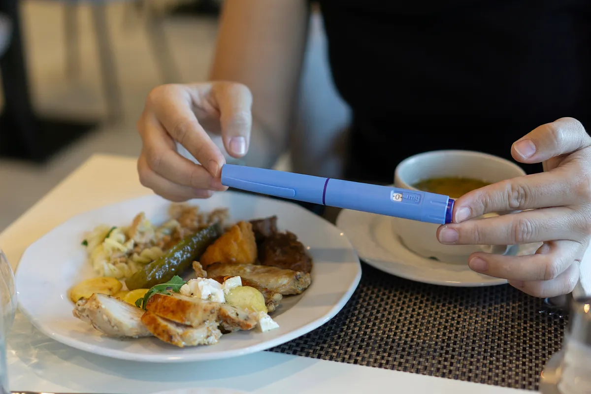 Luces y sombras de la 'era Ozempic': el negocio que amenaza el avance contra la obesidad