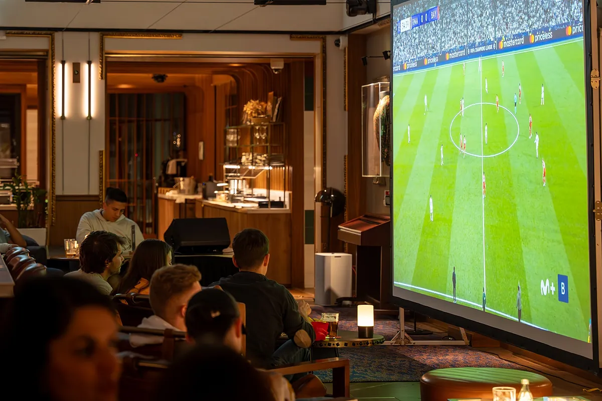 Bares, hoteles y mercados: 13 planes para vivir el Mundial con buena cocina