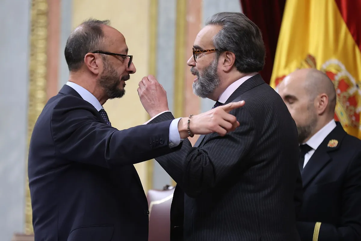 Un diputado de Vox se encara con una letrada y con el presidente del Congreso, y es expulsado