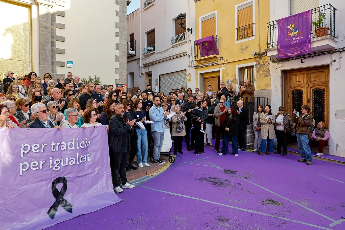 Las mujeres de Sagunto esperan a la Fiscalía para impulsar el final de su veto en la Semana Santa