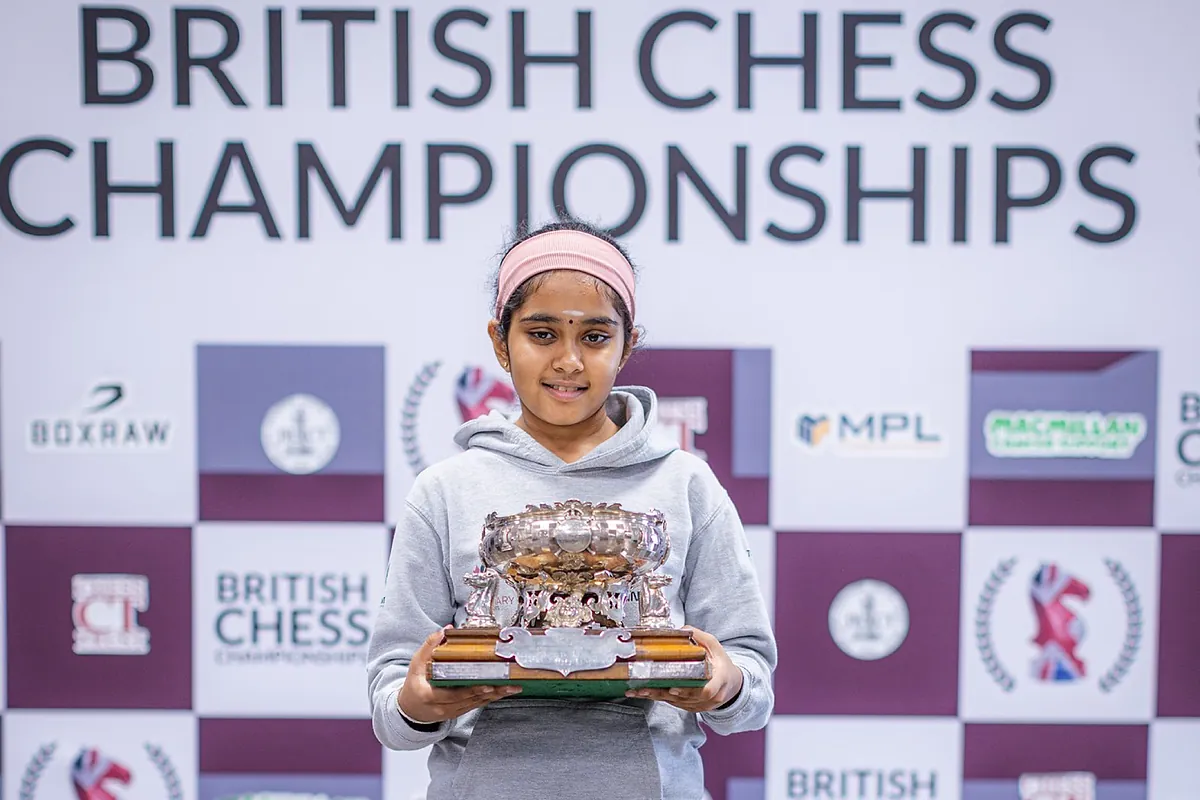 Tras los pasos de Polgar, la niña india de 11 años que quiere asaltar el ajedrez
