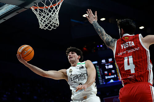 Scariolo tiene un tesoro: Procida se reivindica ante el Zaragoza