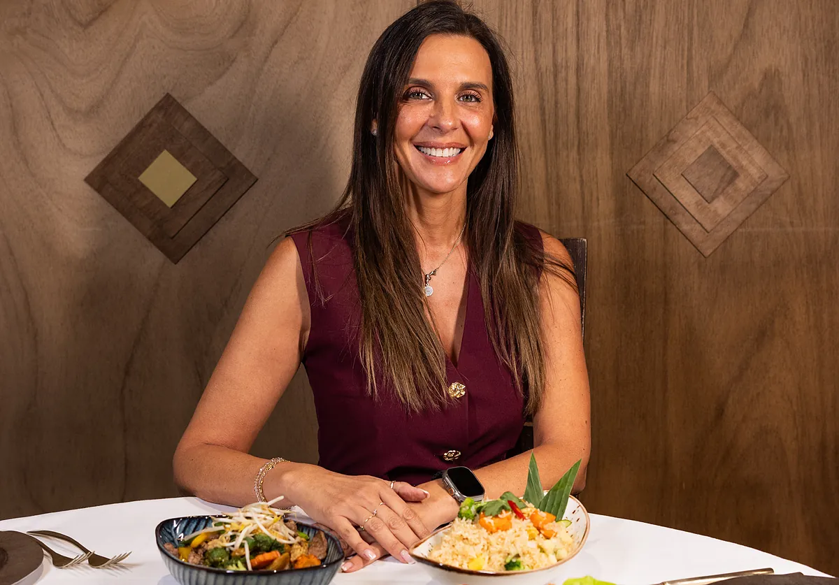 Estefanía Serrano, la azafata que aterrizó en la cocina tailandesa y hoy pilota dos restaurantes en Madrid