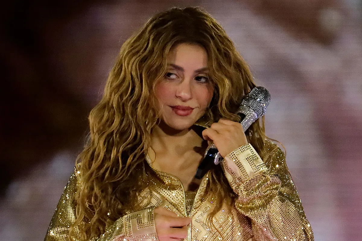 Shakira se sincera sobre su separación: "'Hay hijos que sostener, cuentas que pagar, vidas que empujar hacia adelante"