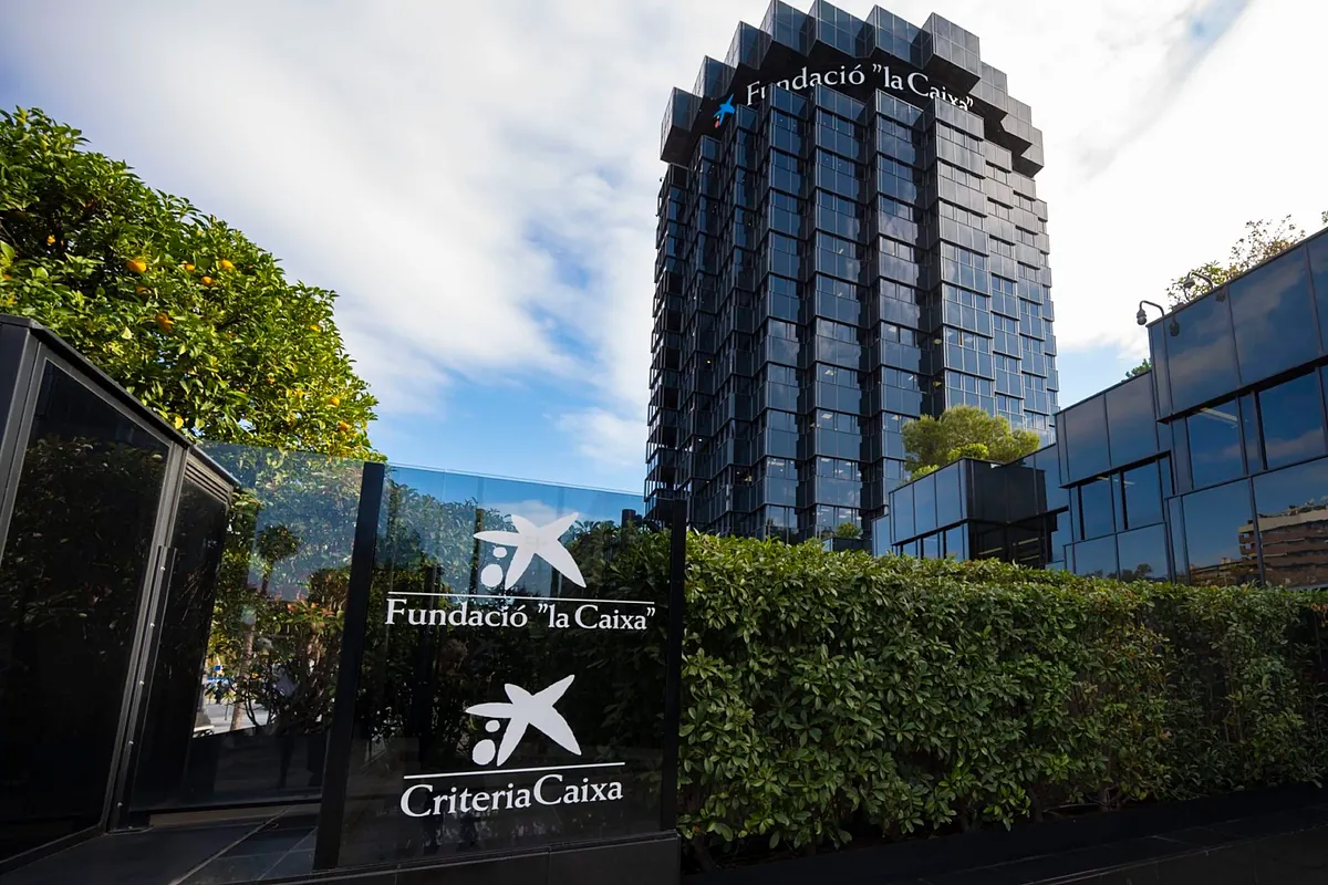 CriteriaCaixa recorta un 8% sus beneficios semestrales respecto a 2025 y los sitúa en los 1.248 millones de euros por la falta de ingresos extraordinarios