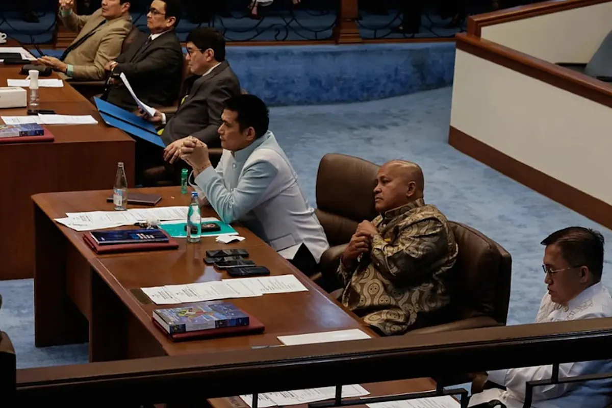 Disparos sacuden el Senado de Filipinas, donde un senador se ha atrincherado para eludir su arresto por crímenes de lesa humanidad