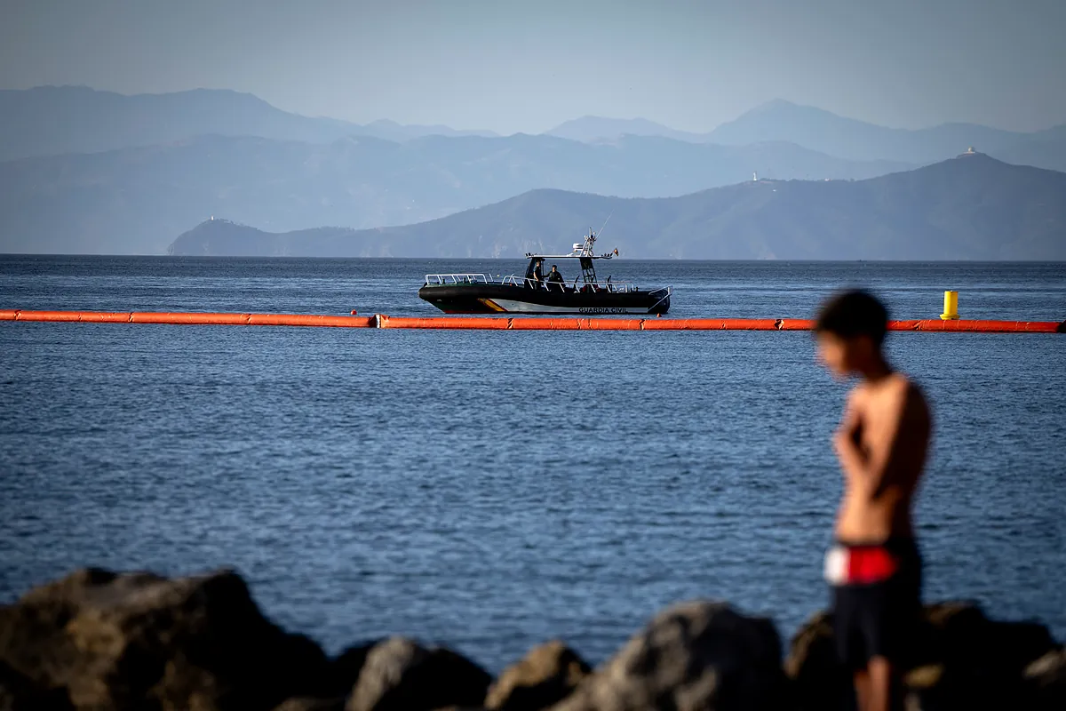 Motos de agua para burlar el cerco de Ceuta: Un billete al  paraíso  peninsular por 3.000 euros