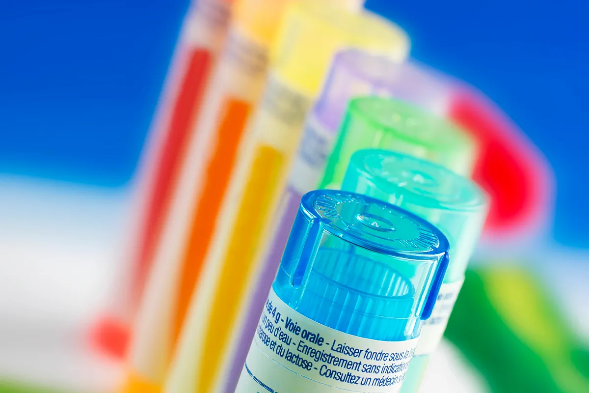 Sanidad concluye que no existe evidencia científica que avale la eficacia de la homeopatía en ninguna patología